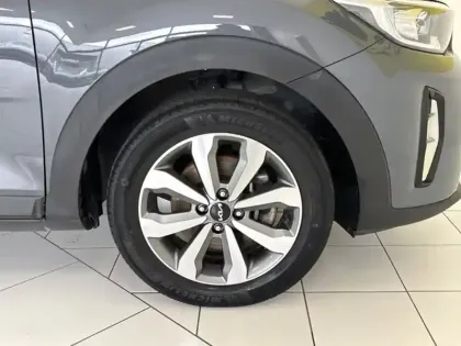 Photo 15 Kia Stonic Active