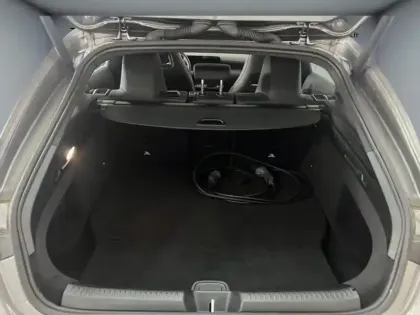 Photo 9 Mercedes CLA  250 e Hybrid EQ Shooting B