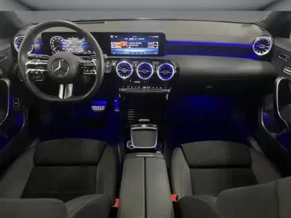 Photo 10 Mercedes CLA  250 e Hybrid EQ Shooting B