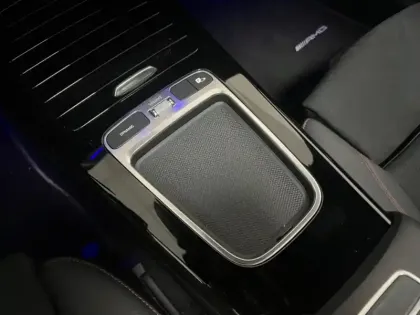 Photo 19 Mercedes CLA  250 e Hybrid EQ Shooting B