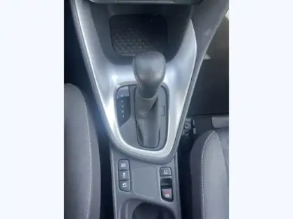 Photo 12 Toyota Yaris Hybride 116h Design