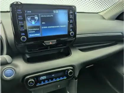 Photo 18 Toyota Yaris Hybride 116h Design