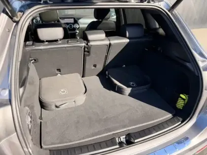 Photo 6 Mercedes EQA 250+ AMG Line