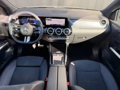 Photo 9 Mercedes EQA 250+ AMG Line