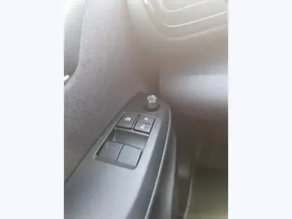 Photo 17 Toyota Yaris Hybride 116h Dynamic 1.5 116 ch