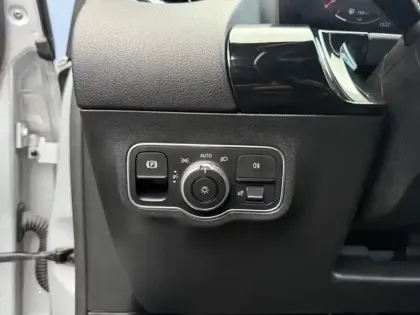 Photo 19 Mercedes Classe B 200 d Progressive Line