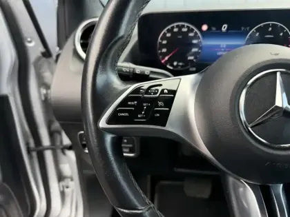 Photo 21 Mercedes Classe B 200 d Progressive Line