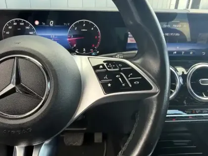 Photo 22 Mercedes Classe B 200 d Progressive Line