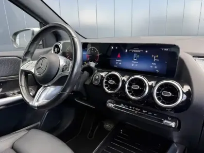 Photo 8 Mercedes Classe B 200 d Progressive Line