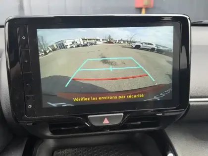 Photo 15 Toyota Yaris Hybride 116h Design