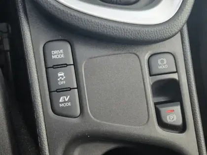 Photo 23 Toyota Yaris Hybride 116h Design