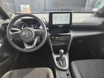 Photo 10 Toyota Yaris Hybride 116h Design