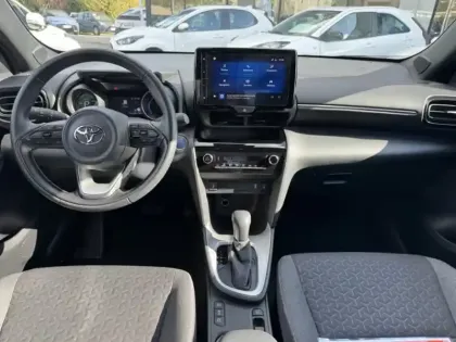 Photo 5 Toyota Yaris Hybride 1.5 HYBRID 116H DESIGN AUTO 2WD