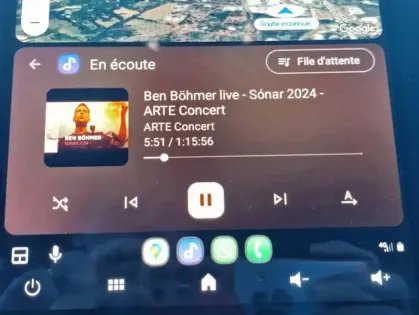 Photo 24 Renault Clio V Techno E-Tech full hybrid 145 -25