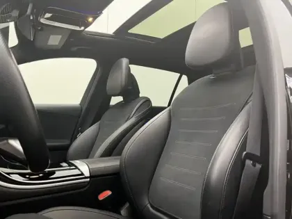 Photo 19 Mercedes Classe C 300 de AMG line