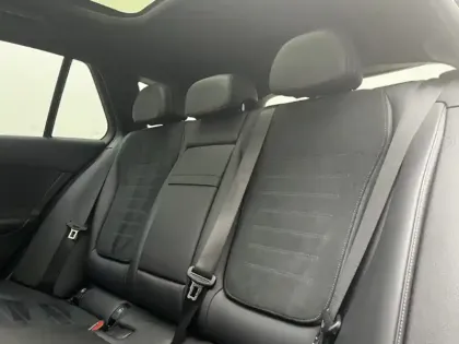 Photo 12 Mercedes Classe C 300 de AMG line