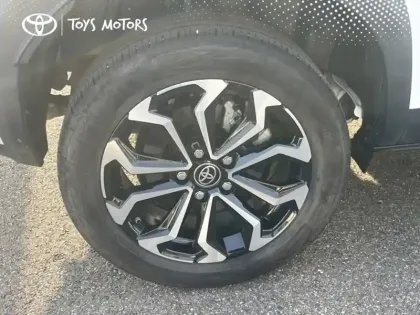 Photo 8 Toyota Yaris Hybride 116h Design