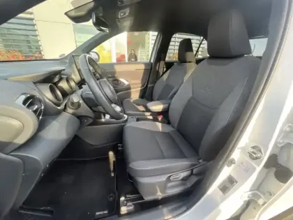 Photo 11 Toyota Yaris Hybride 116h Design