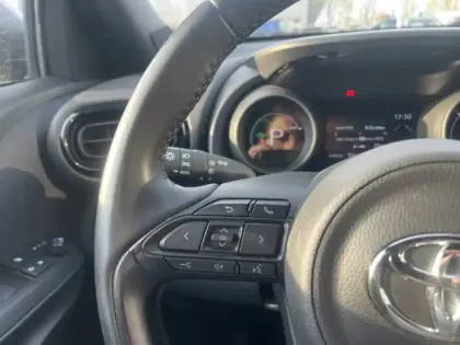 Photo 13 Toyota Yaris Hybride 116h Design