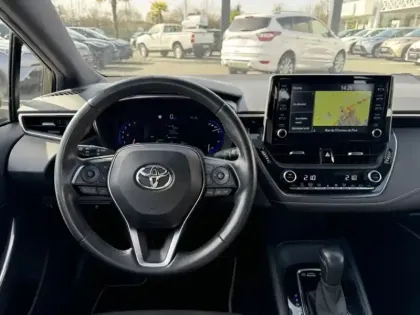 Photo 13 Toyota Corolla Hybride 122h Dynamic