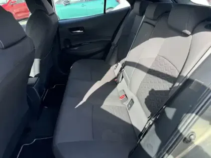 Photo 11 Toyota Corolla Hybride 122h Dynamic