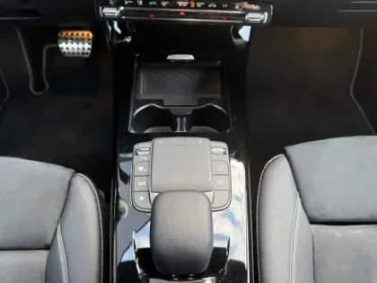 Photo 12 Mercedes CLA 250 e