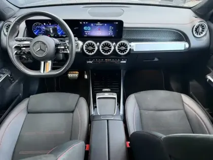 Photo 7 Mercedes Classe B 250+ AMG Line