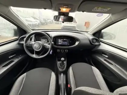 Photo 10 Toyota Aygo 1.0 VVT-i 72 Dynamic