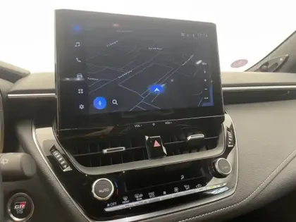 Photo 14 Toyota Corolla Hybride 2.0L 196h GR Sport TS HYBRID