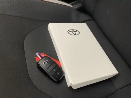 Photo 27 Toyota Corolla Hybride 2.0L 196h GR Sport TS HYBRID