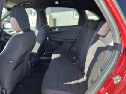 Photo 8 Ford Kuga 1.5 EcoBlue 120ch ST-Line Business Powershift