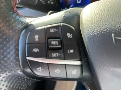 Photo 16 Ford Kuga 1.5 EcoBlue 120ch ST-Line Business Powershift