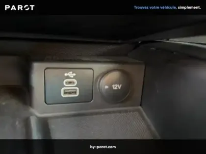 Photo 18 Ford Focus 1.0 EcoBoost mHEV 125ch Titanium X Business