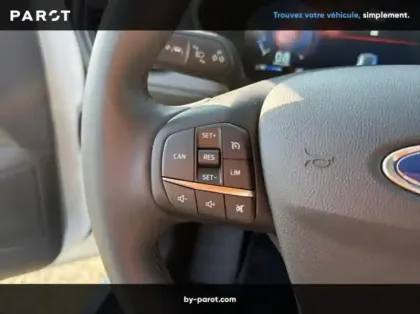 Photo 16 Ford Focus 1.0 EcoBoost mHEV 125ch Titanium X Business