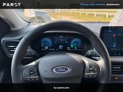 Photo 6 Ford Focus 1.0 EcoBoost mHEV 125ch Titanium X Business