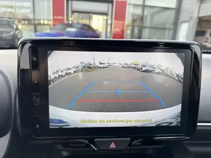 Photo 19 Toyota Yaris Hybride 116h Dynamic