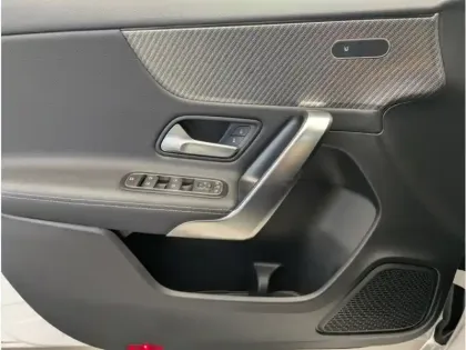 Photo 18 Mercedes Classe A 180 d Progressive Line