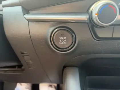 Photo 29 Mazda Mazda3 2.0 e-SKYACTIV-G M-Hybrid 122ch 2022