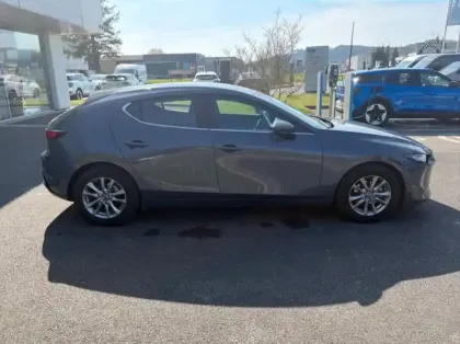 Photo 25 Mazda Mazda3 2.0 e-SKYACTIV-G M-Hybrid 122ch 2022