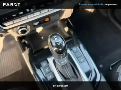 Photo 7 Isuzu PICK-UP Gén. III (N60) Ph1 Space 2