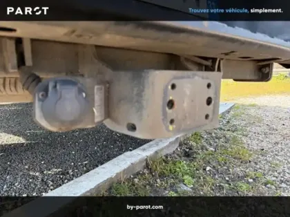 Photo 27 Isuzu PICK-UP Gén. III (N60) Ph1 Space 2