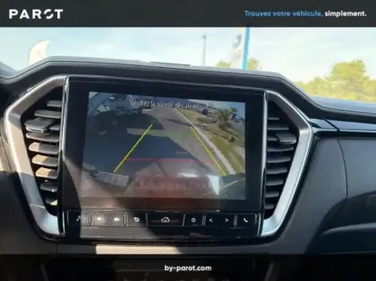 Photo 15 Isuzu PICK-UP Gén. III (N60) Ph1 Space 2