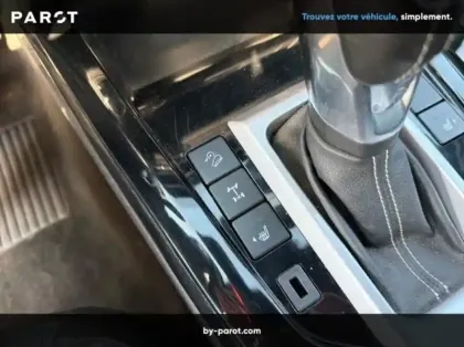 Photo 18 Isuzu PICK-UP Gén. III (N60) Ph1 Space 2