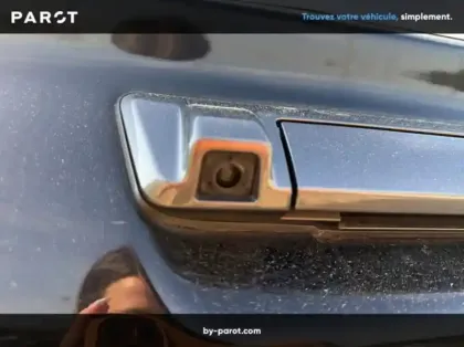 Photo 28 Isuzu PICK-UP Gén. III (N60) Ph1 Space 2