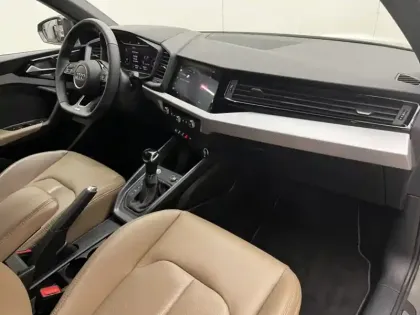 Photo 16 Audi A1 35 TFSI S line 1.5 150 ch S-tronic7