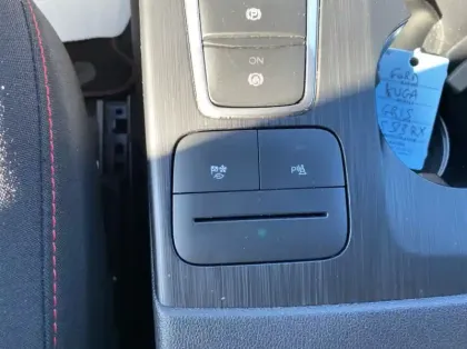 Photo 17 Ford Kuga 2.5 Duratec 190ch FHEV E85 ST-Line BVA