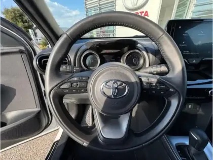 Photo 7 Toyota Yaris Hybride 1.5 HYBRID 116H DESIGN AUTO