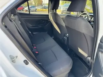 Photo 11 Toyota Yaris Hybride 1.5 HYBRID 116H DESIGN AUTO