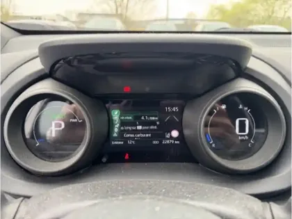 Photo 8 Toyota Yaris Hybride 1.5 HYBRID 116H DESIGN AUTO