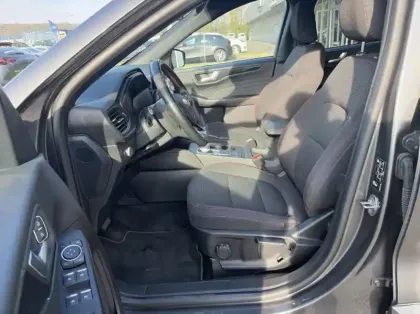 Photo 9 Ford Kuga 2.5 Duratec 225ch PHEV ST-Line BVA